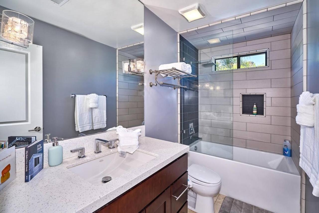 Pineapple Splash! Complete Privacy! Salt Pool! Palm Springs Bagian luar foto